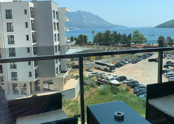 Apartment Seaview Budva