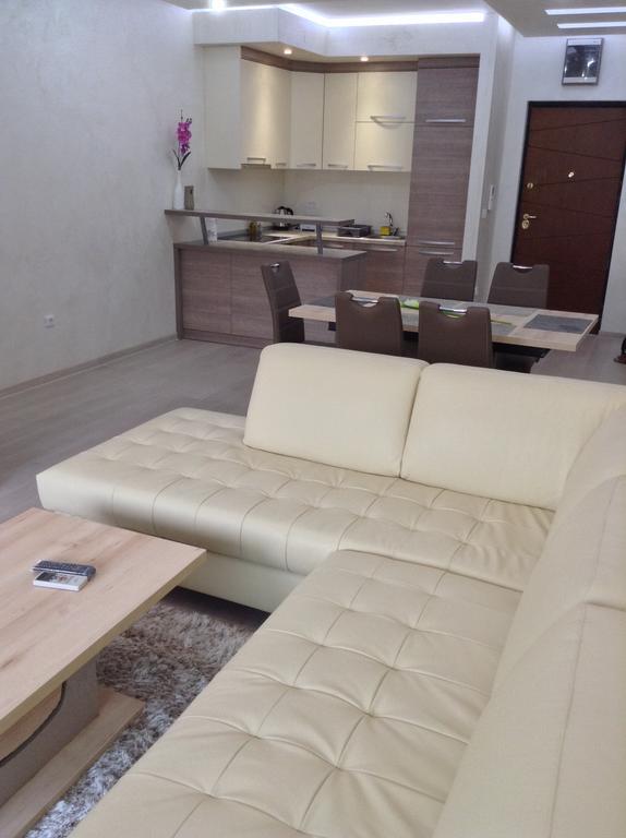 Seaview Apartment