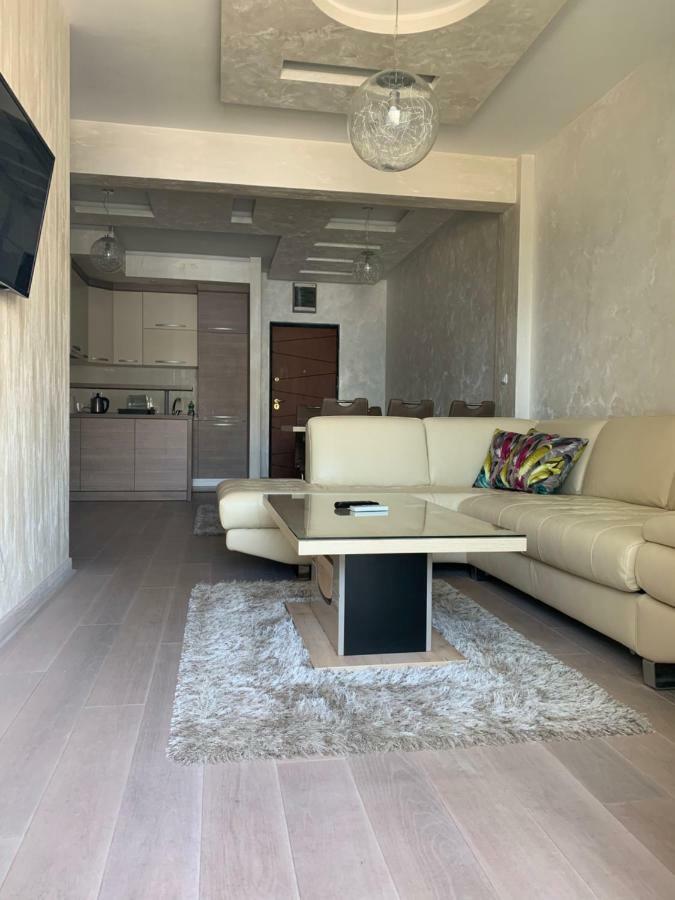 Seaview Apartment